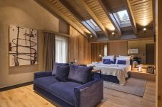 Aparthotel a Clusone - Collina Luxury Relais Resort: Penthouse... Aparthotel a Clusone - Collina Luxury Relais Resort: Penthouse...
