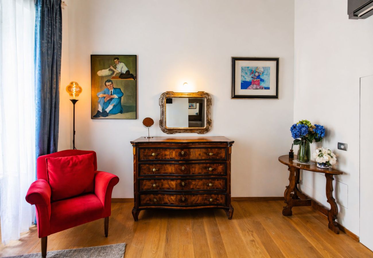Апартаменты на Como - Como icon Centro Apartment 