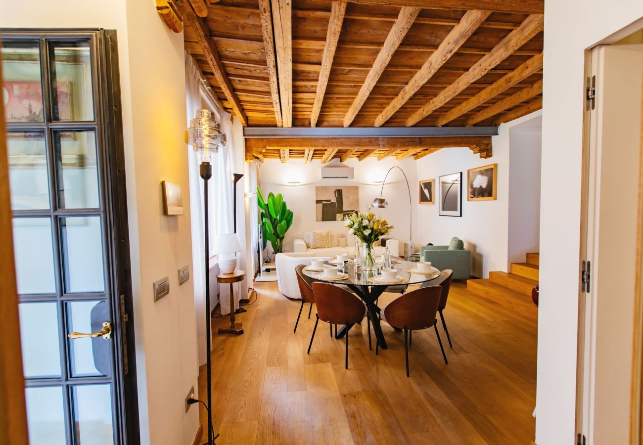 Апартаменты на Como - Como icon Centro Apartment 