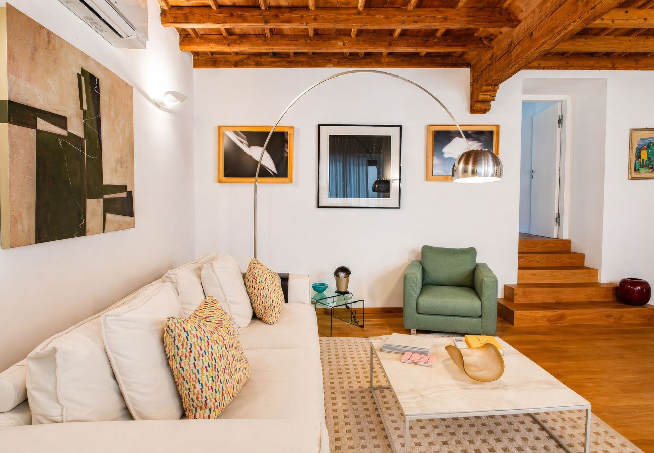 Апартаменты на Como - Como icon Centro Apartment 