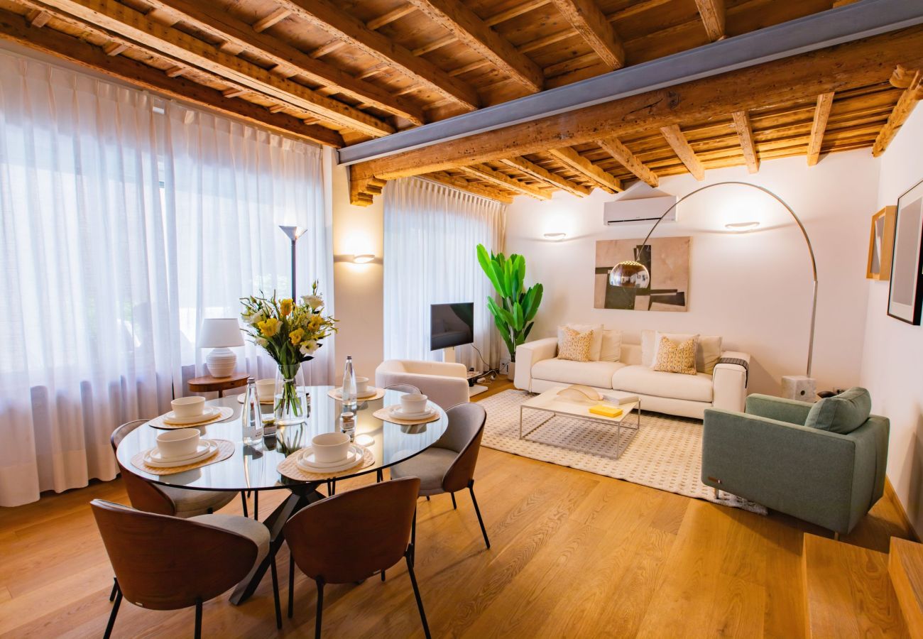 Апартаменты на Como - Como icon Centro Apartment 