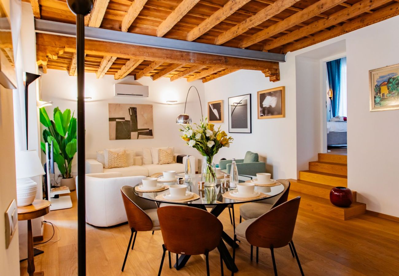 Апартаменты на Como - Como icon Centro Apartment 
