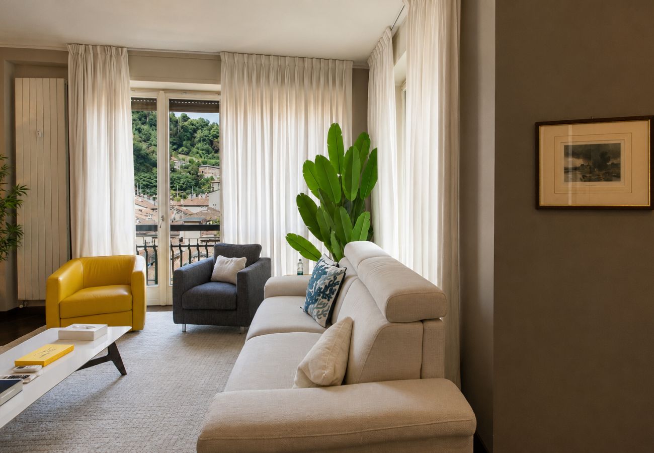 公寓 在 Como - Majestic Como Centro Apartment by Icon7 Luxury